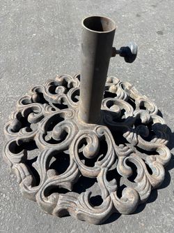 Nice cast Iron stand in Walnut Creek