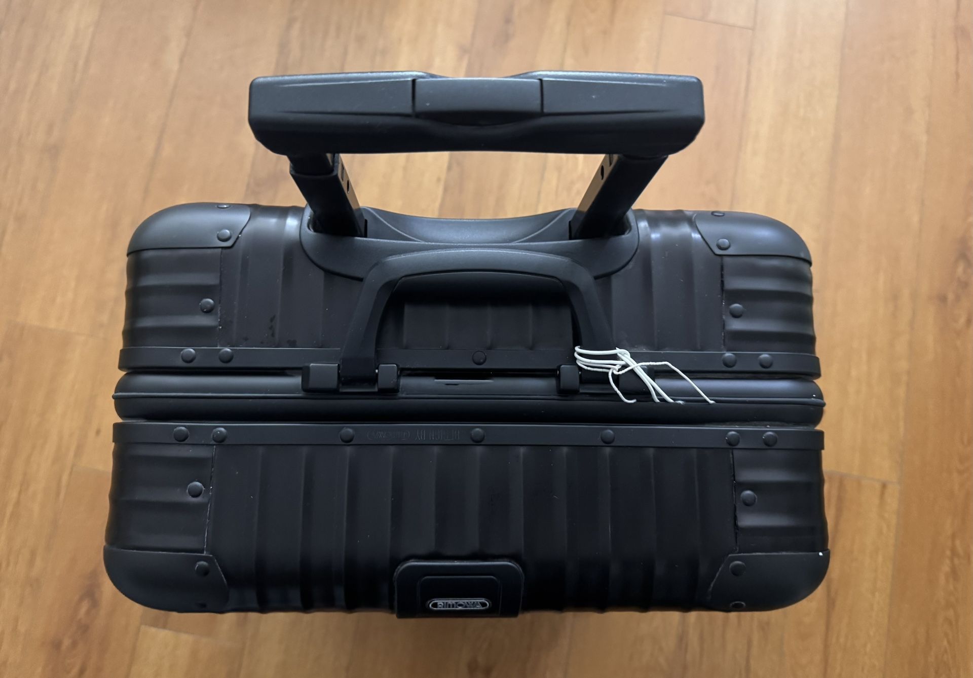 New WithTags Rimowa Luggage Topas Stealth Cabin Multiwheel Suitcase