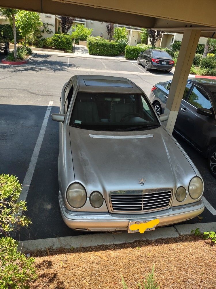 Mercedes Benz 1998