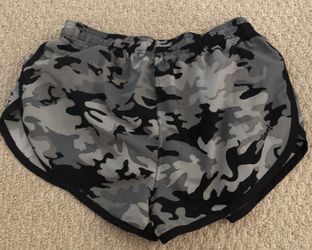 Uzzi Black Camo Running shorts M NEW
