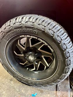 20” Wheels and tires Mud/off Road