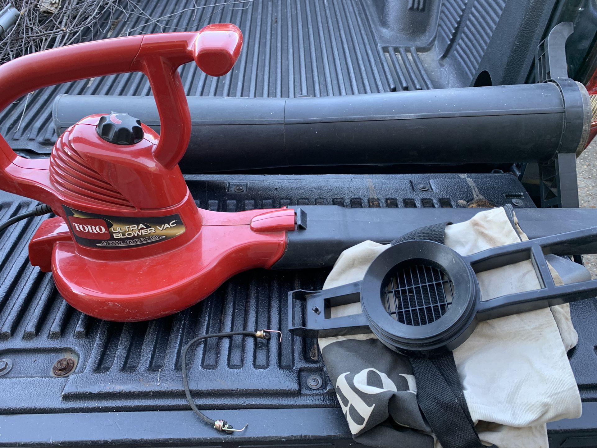 Toro Electric Bower/Vacuum For Sale