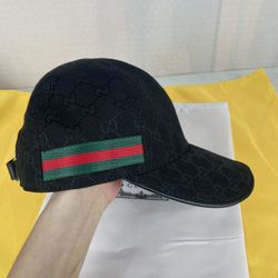 Gucci brown hat with striped logo M size baseball cap