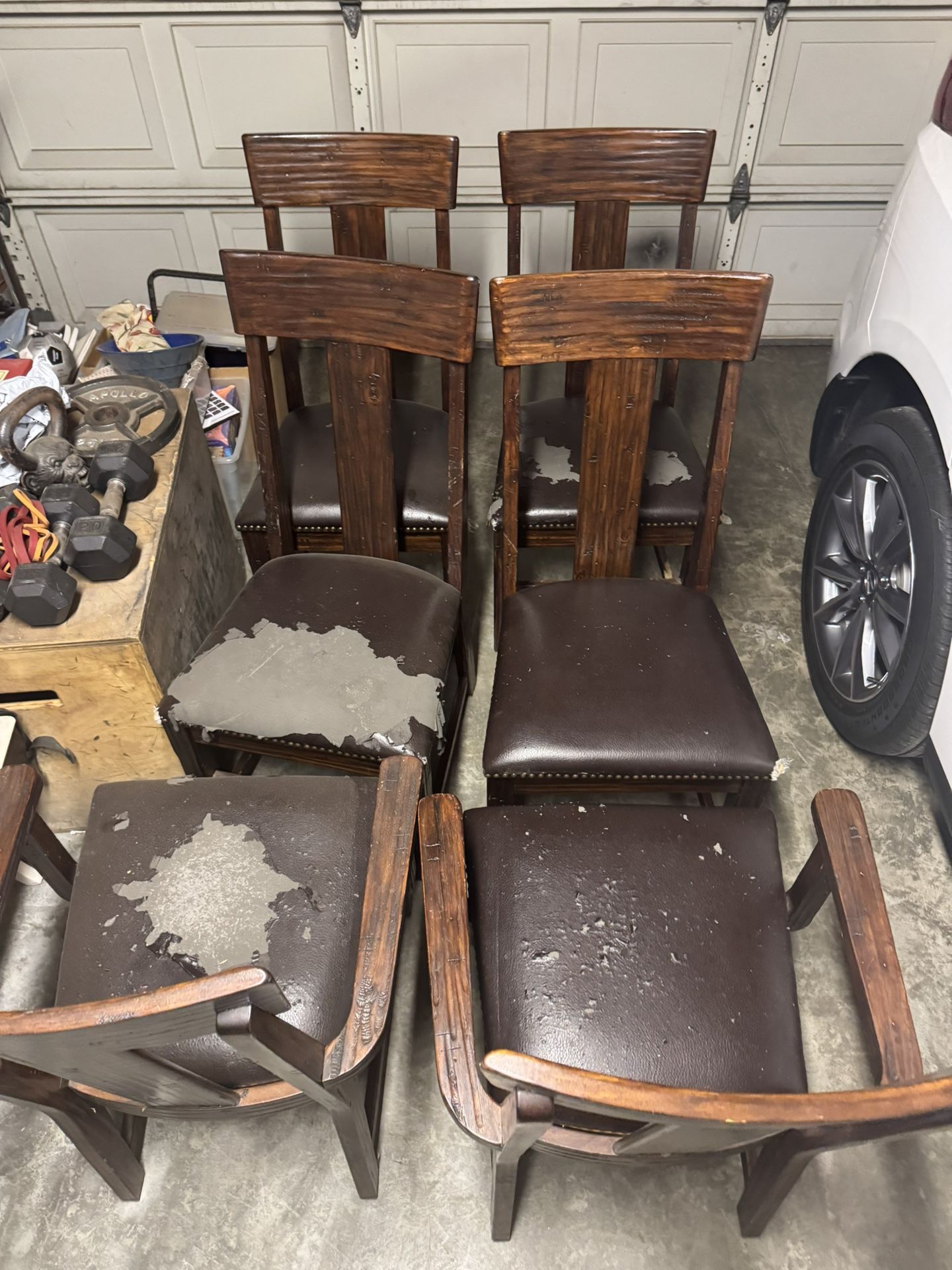 Set of 6 Wooden Dining Room Chairs As Is