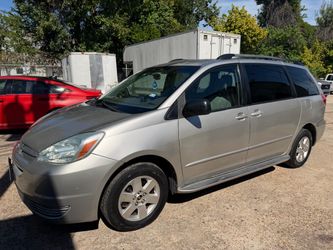 2004 Toyota Sienna