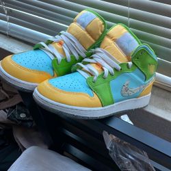 Jordan 1 Mid SE ( Recycled Grind ) 