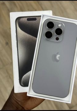 𝚒𝙿𝚑𝚘𝚗𝚎 15 pro max