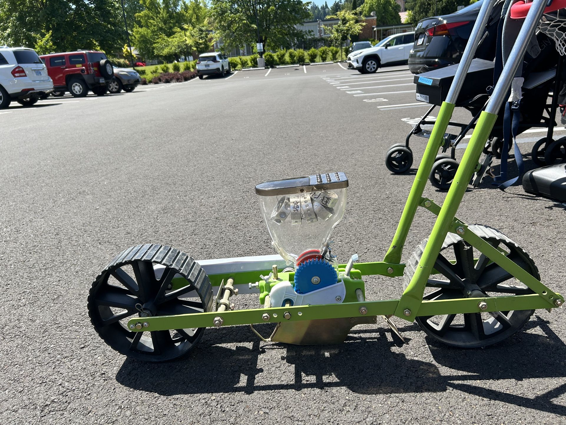 Garden Seeder - Brand New