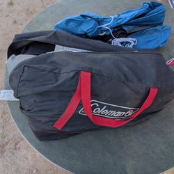 Coleman Fast pitch Darkroom Tent Like New