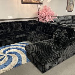 Black Corduroy Sofa Sectional w/ Pull- Out Sleeper & Storage In Chaise 