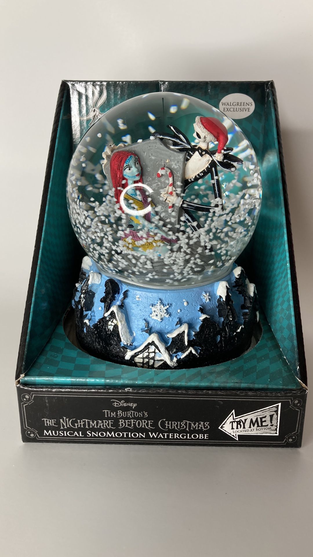 NEW Jack and Sally Musical Swirling Snow Globe