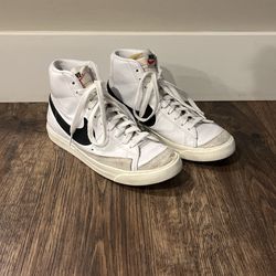 Nike Blazer Mid ‘77 Sneakers