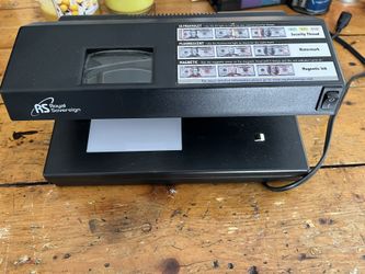 RS  Royal Sovereign Counterfeit Dectector