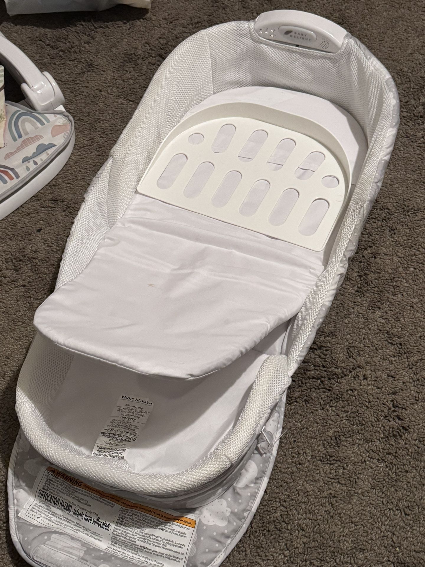 Baby Delight Snuggle Nest Portable