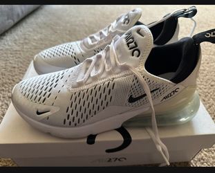 Woman’s Air Max 270’s