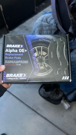 Brake Pads And Brake Rotors Set