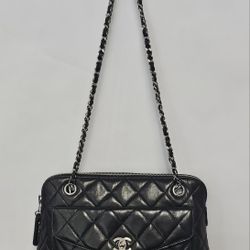 Chanel Black Leather Shoulder Bag 