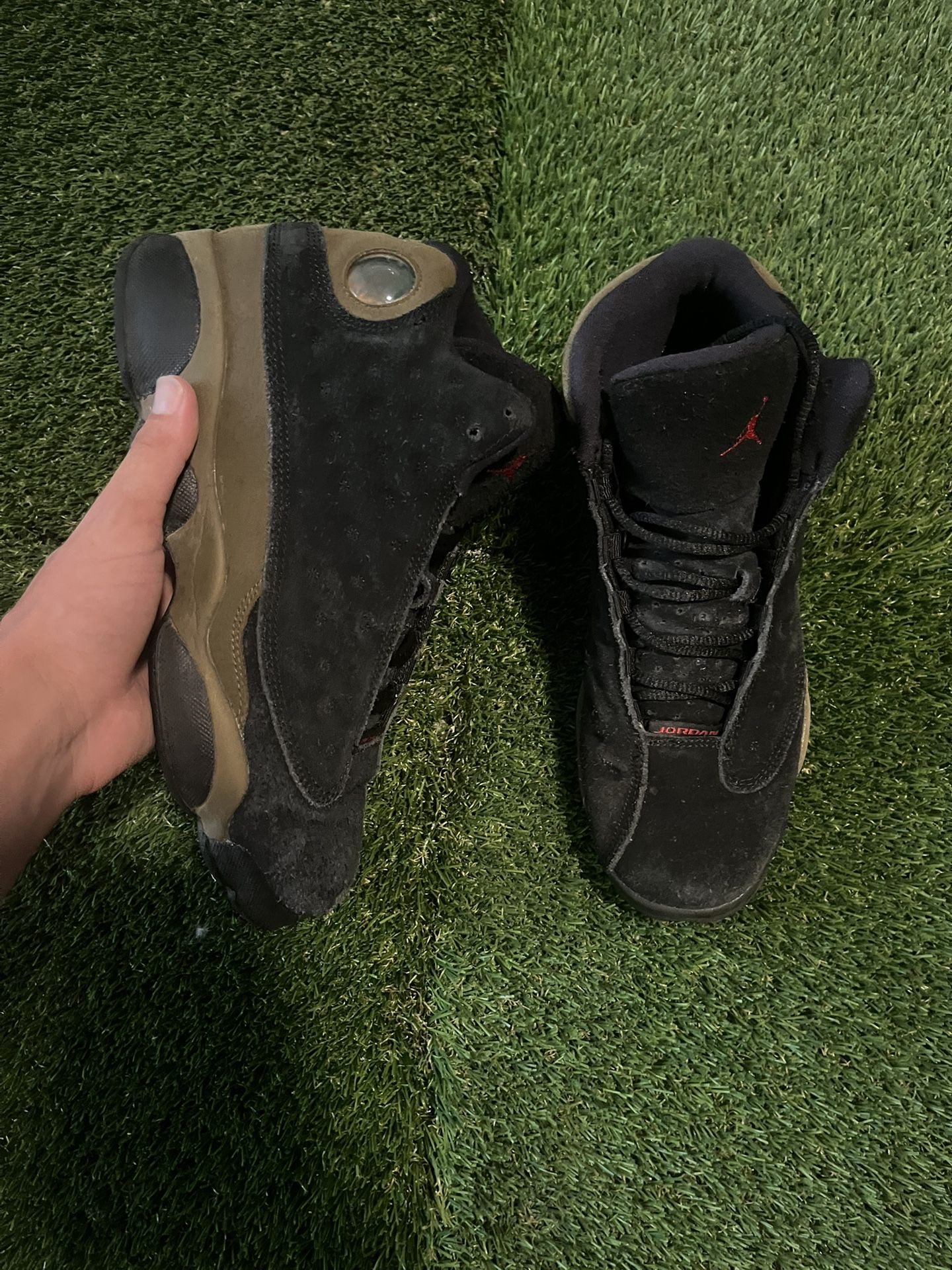 Jordan 13 Olive Size 7y