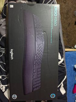 Wireless Logitech keyboard