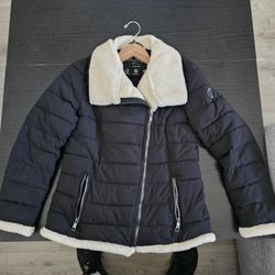 Woman's Nautica Coat