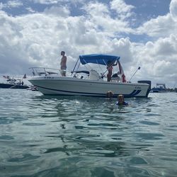 98 Cobia 19’6” With a Great Running 150hp