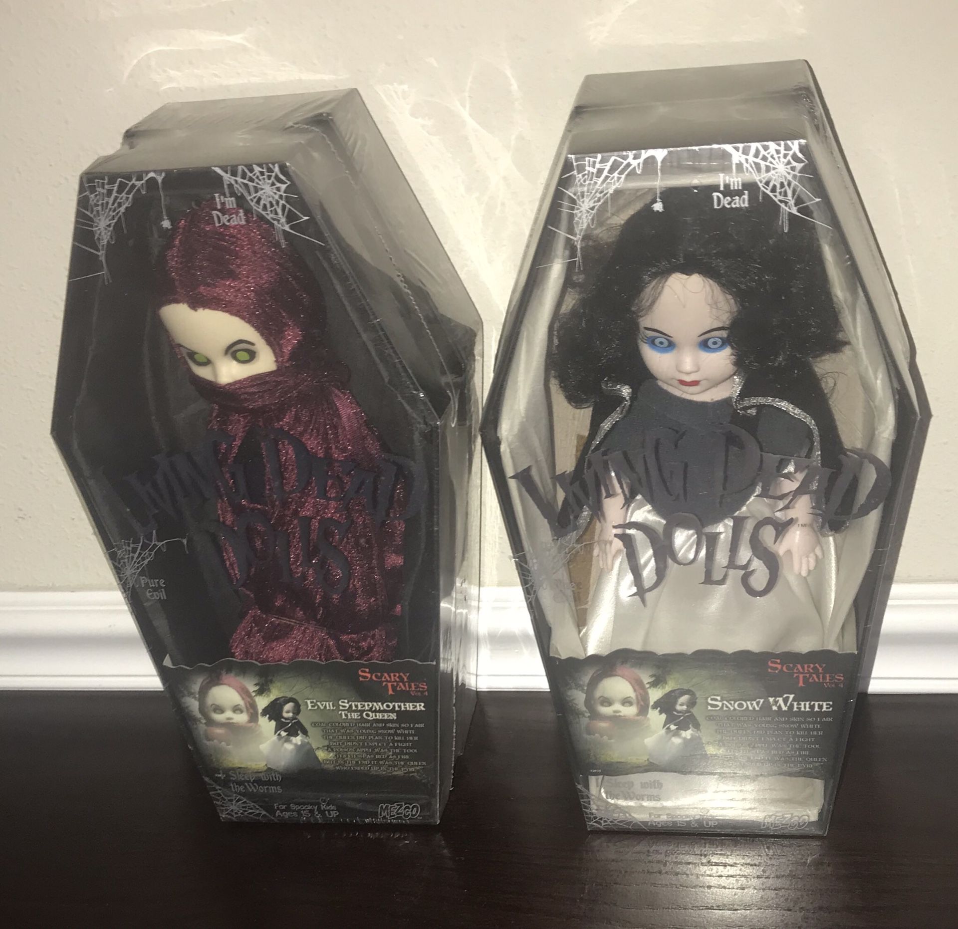 New Living Dead Doll Snow White and The Evil Stepmother $60 Firm for both