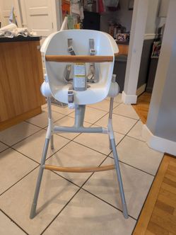 Baby High Chair with Harness, adjustable height