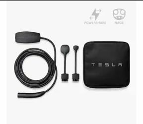 Brand New Tesla Mobile Charger