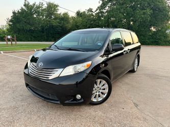 Toyota siena 2012