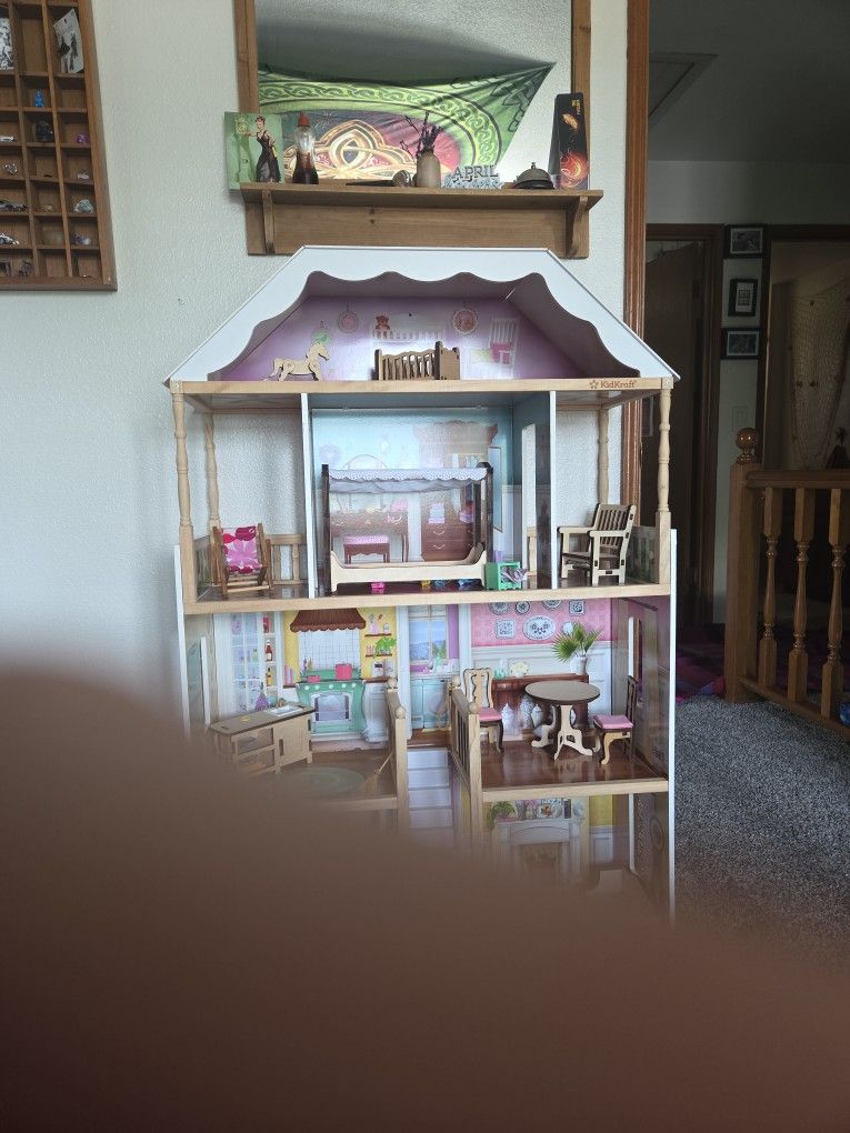 Doll House