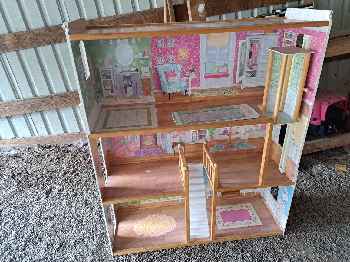 Large Victorian Barbie Dollhouse Wood Antique Shelf Girls for dolls and play