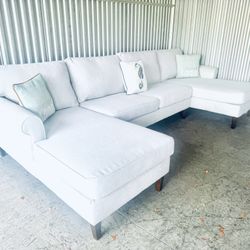 Stunning Upscale West Elm Contemporary Coastal Dual Chaise Sectional Sofa 