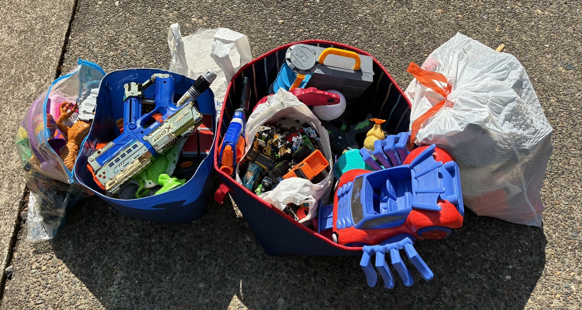 Kids Summer Playroom Cleanout!