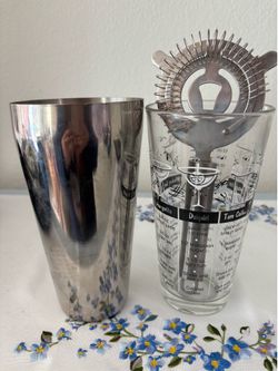 Cocktail Shaker Set with Recipe Mixing Glass and Strainer