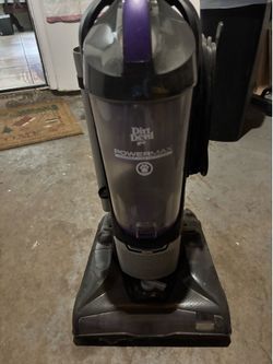Vacuum cleaner and Carpet Cleaner