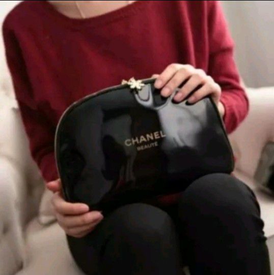CHANEL, Bags, Chanel Red Velvet Makeup Bag
