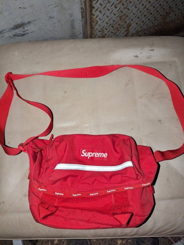 Supreme Messenger Bag