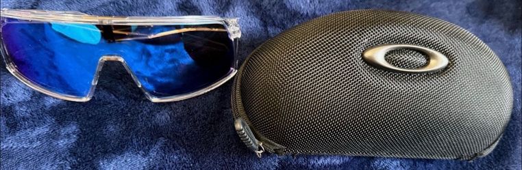 Oakley sunglasses 😎