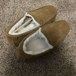 Ugg Slippers 