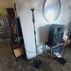 Floor Lamp 