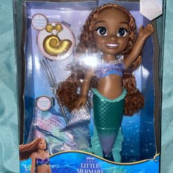 Disney 100 The Little Mermaid Share With Me Ariel Doll