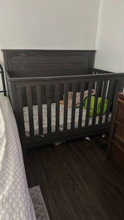 Simmons 4 In 1 Crib