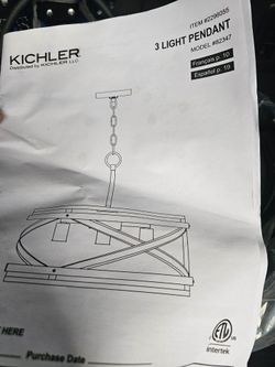 Hanging Light/Ceiling Light - 3 light Pendant