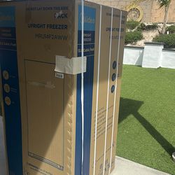 Midea garage ready freezer/ refrigerator