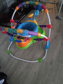 Baby jumperoo