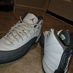 Jordan Retro 12 Size 6y