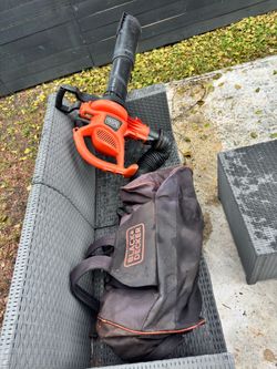 Black and decor vaccum