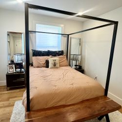 Black Canopy Bed with Full Size Mattress