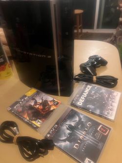 PS3 fat 80 gig 2 ubs w games and control