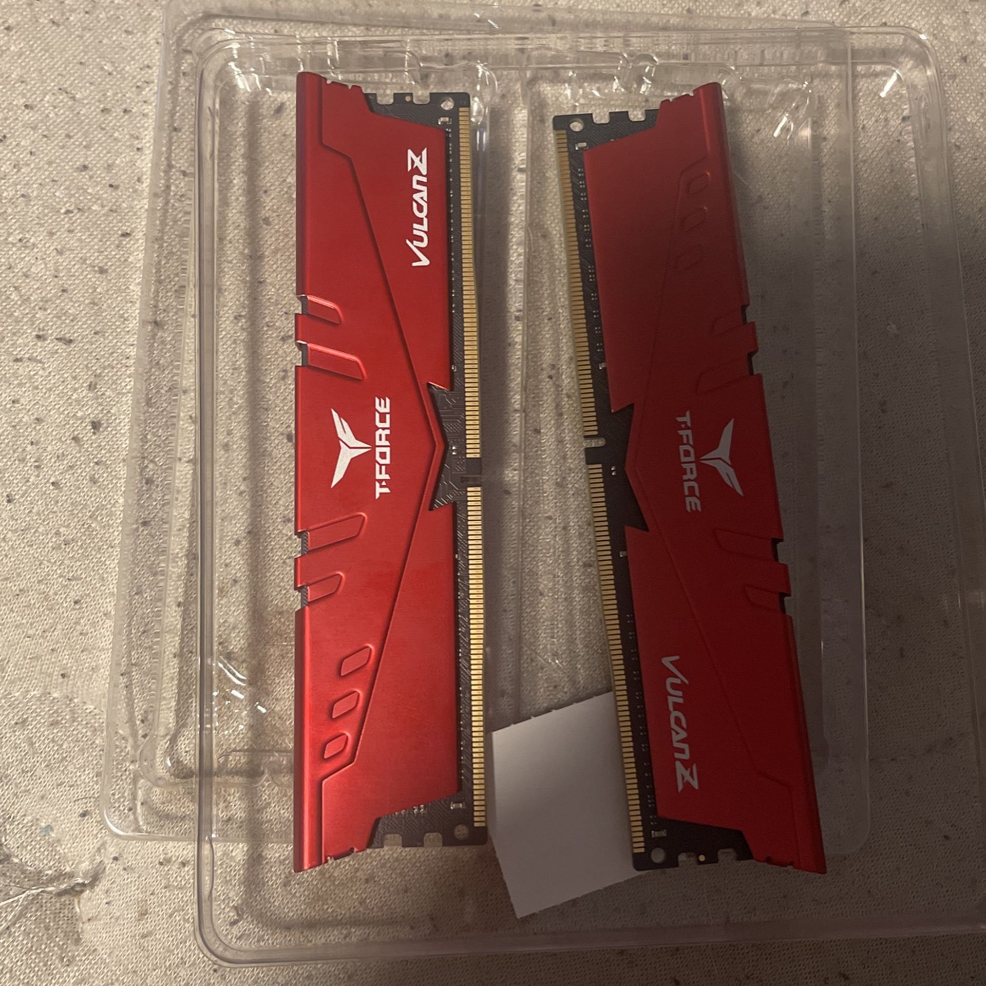 T-force VulcanZ 16 GB Ram